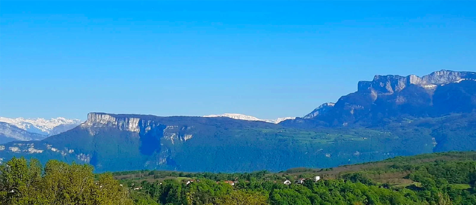 hotel restaurant isere voiron