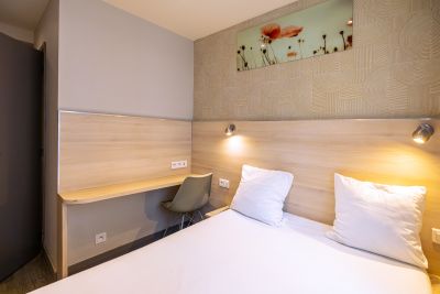 Aix Europe Hotel Paris 10eme 24 1