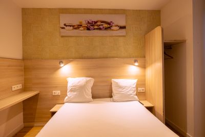 Aix Europe Hotel Paris 10eme 33 1