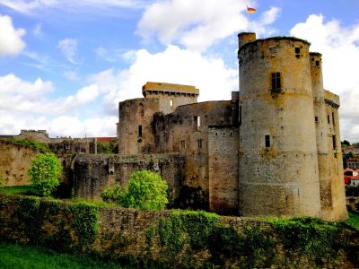 Visiter la cité médiévale de Clisson