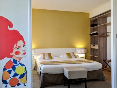 PXL 20230316 154258340 2