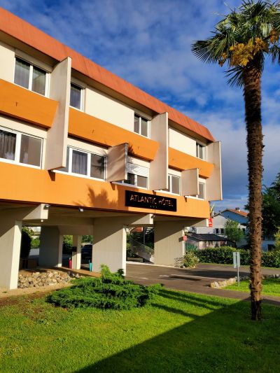 Facade 3 etoiles