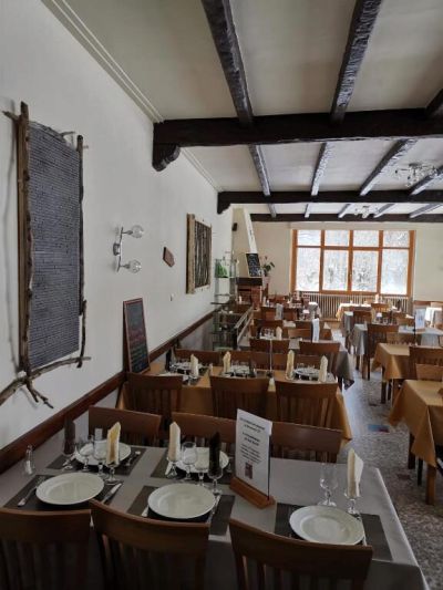 salle restaurant chichilianne 7