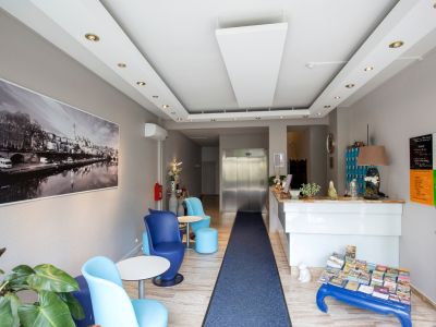 Hotel Perigueux   Le Bristol 6 1