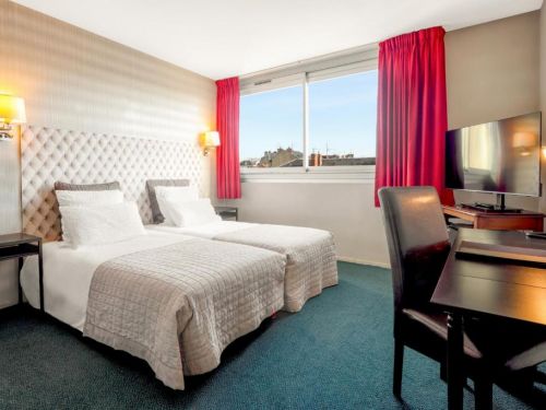 Organise your group stay at Cit'Hôtel Bristol Périgueux Centre