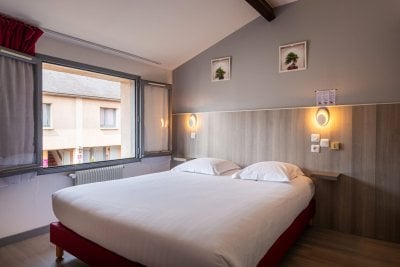 Hotel saint maixent cheval blanc 51