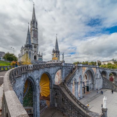 Lourdes