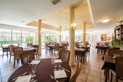 hotel restaurant argeles gazost 10
