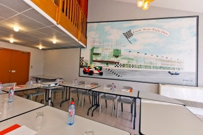 hotel du circuit nevers magny cours 37