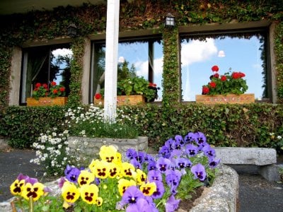 la clairiere hotel restaurant chambon puy de dome 2 1