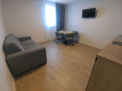 APPARTEMENT 5