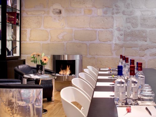 Bibliotheque Saint emilion 1