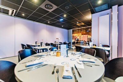 Eclipse hotel decines charpieu lyon 26