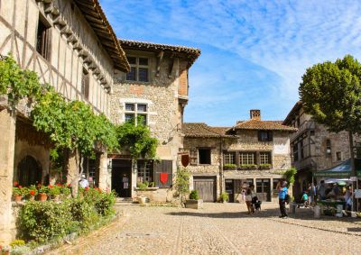 Pérouges