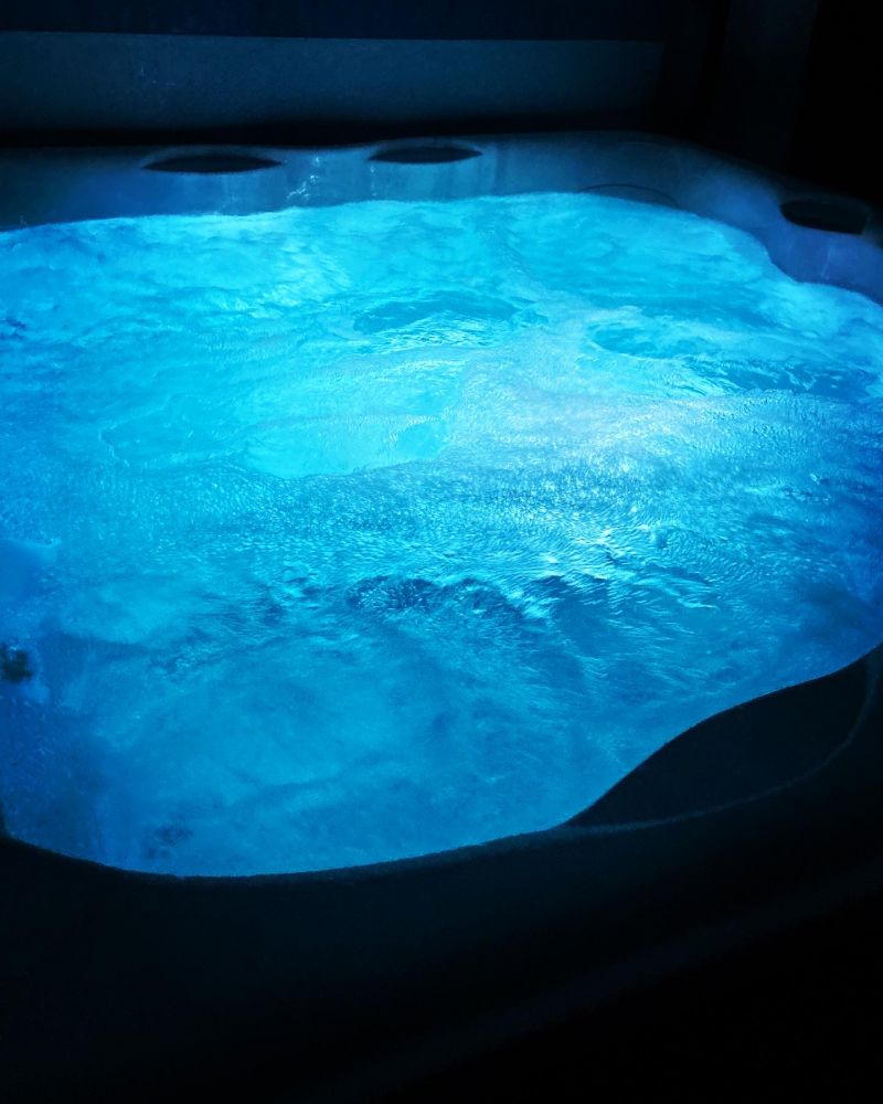 Jacuzzi Privatif Extérieur Hotel L'Ecrin