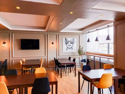 Europe Hotel Cholet Gare 5 1