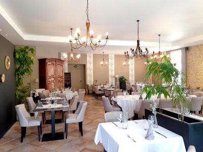 hotel domaine de foolz restaurant bourguignons 396011 1