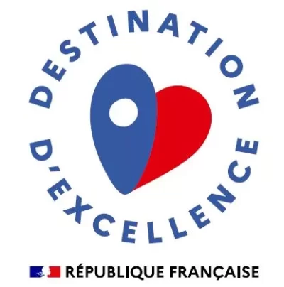 logo destination excellence