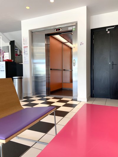 hotel yvrac bordeaux nord est 21