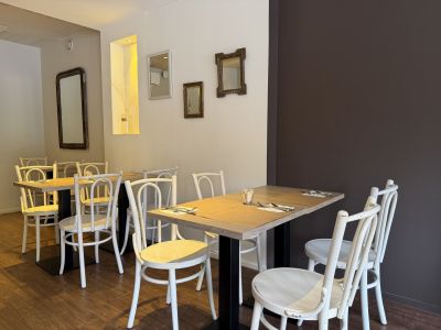 Salle Petit Dejeuner II Hotel de la Gare de Troyes 002