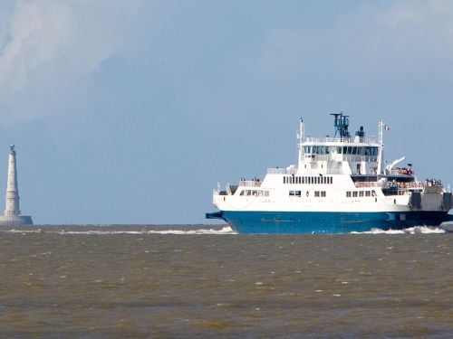Verdon-sur-Mer ferry port