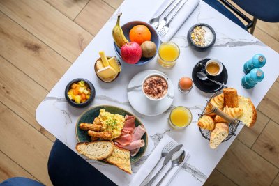 petit dejeuner hotel loire le pellerin 1