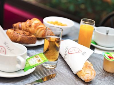 Petit-déjeuner Hôtel Icare Toulouse