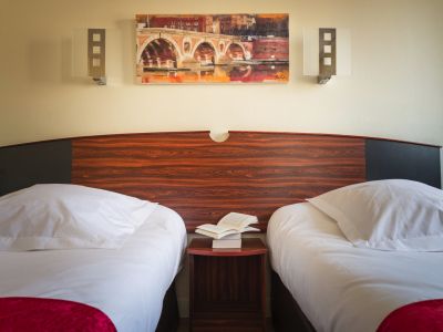 Chambre twin Hôtel Icare Toulouse