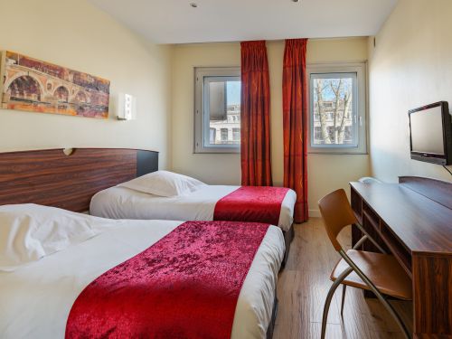 hotel toulouse gare icare 18 1