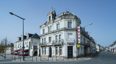 Grand hotel et restaurant chateau du Loir 38 1