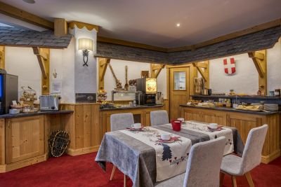 Hotel Littoral Evian les Bains 016 WEB 1