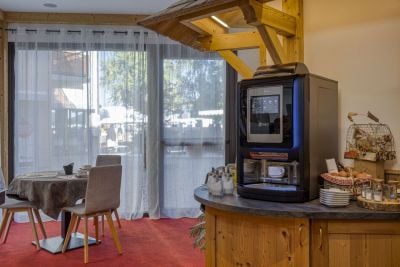 Hotel Littoral Evian les Bains 018 WEB