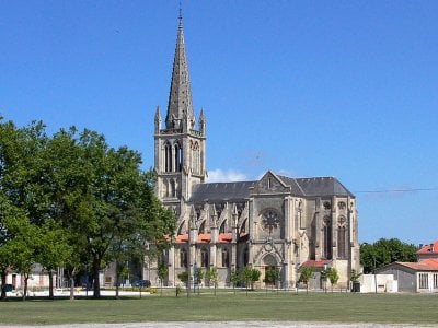 798px Eglise Saint Trelody Lesparre