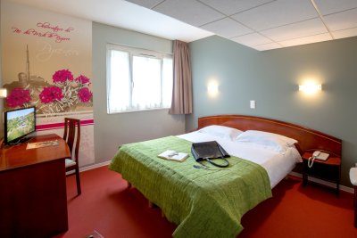 Hotel de la Marne a Tarbes  36 1