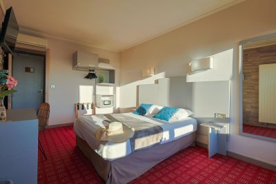 LOGIS HOTEL LE MEDITERRANEE 51 3