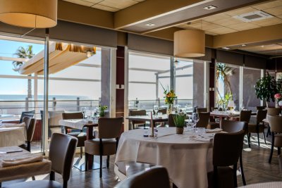 LOGIS HOTEL LE MEDITERRANEE 98