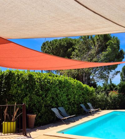 hotel piscine montelimar 3