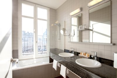 Chambre grand confort hotel de normandie bordeaux centre  5 1