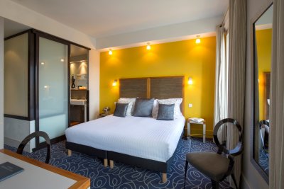 Chambre superieure hotel de Normandie 4 etoiles Bordeaux 13 1