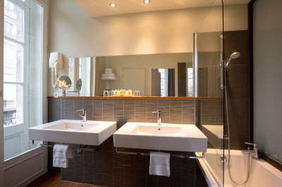 Chambre superieure hotel de Normandie 4 etoiles Bordeaux 18 1