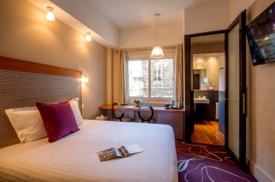 Chambre superieure hotel de Normandie 4 etoiles Bordeaux 6 1