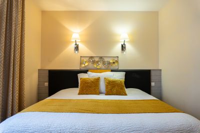 hotel restaurant chambery suite 12 1