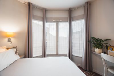 Hotel Toulouse centre Wilson Ours Blanc 21 1