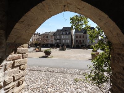 hotel sauveterre de rouergue