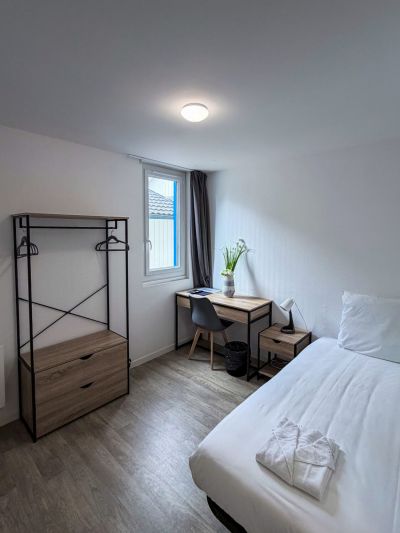 chambre Parc hotel carrieres sous poissy 17