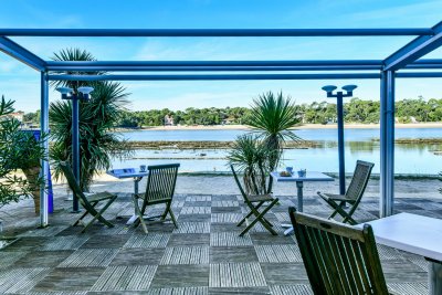 Belle terrasse vue sur la lac d Hossegor