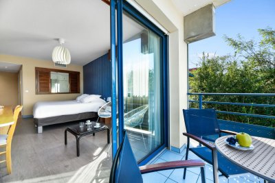 Chambre Junior suite vue lac Hotel Pavillon Bleu Hossegor 1