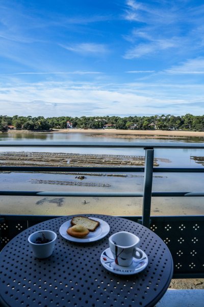 Petit Dejeuner en Terrasse Vu sur Lac Marin Hossegor 2