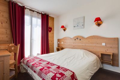 Pont de Champ hotel restaurant beaucroissant voiron 33 1