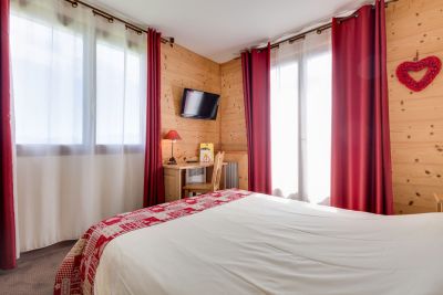Pont de Champ hotel restaurant beaucroissant voiron 34 1
